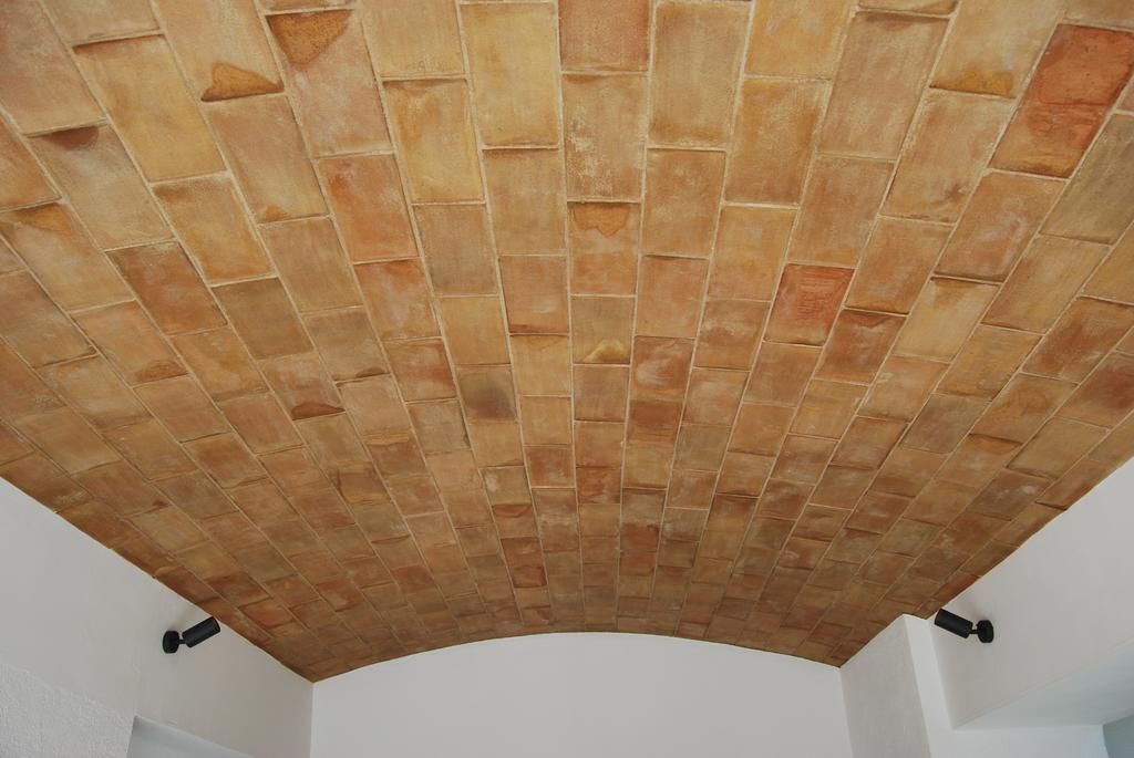 Torroella de Montgrí Apartaments Fonda Comerc מראה חיצוני תמונה